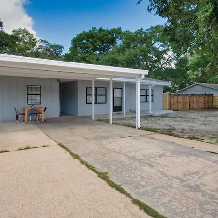 Near Fort Walton Beach, Peaceful 5 Bedrooms House エクステリア 写真
