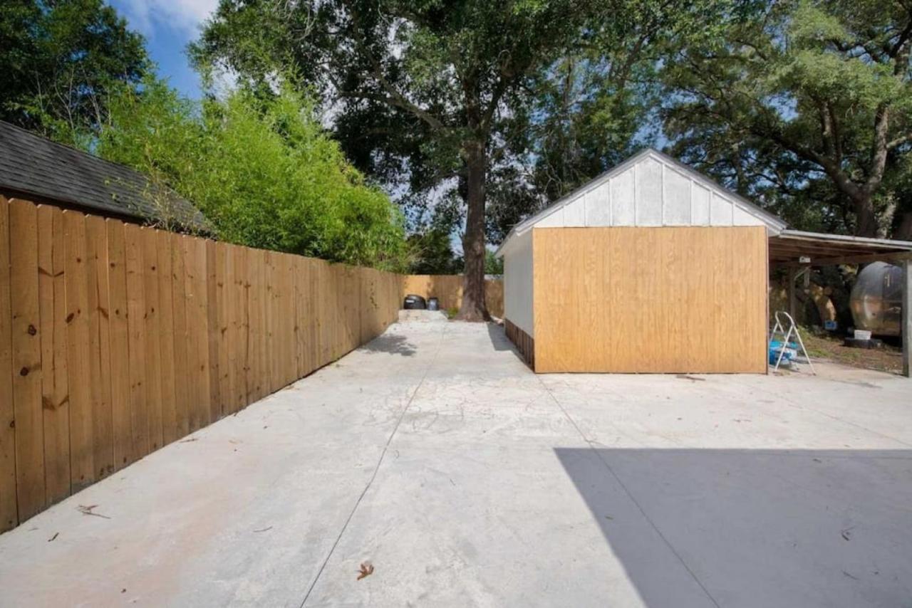Near Fort Walton Beach, Peaceful 5 Bedrooms House エクステリア 写真