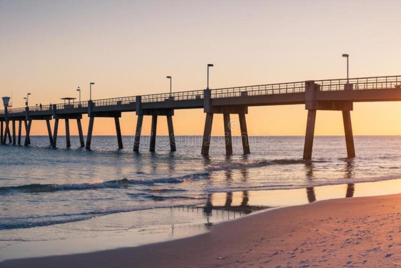 Near Fort Walton Beach, Peaceful 5 Bedrooms House エクステリア 写真