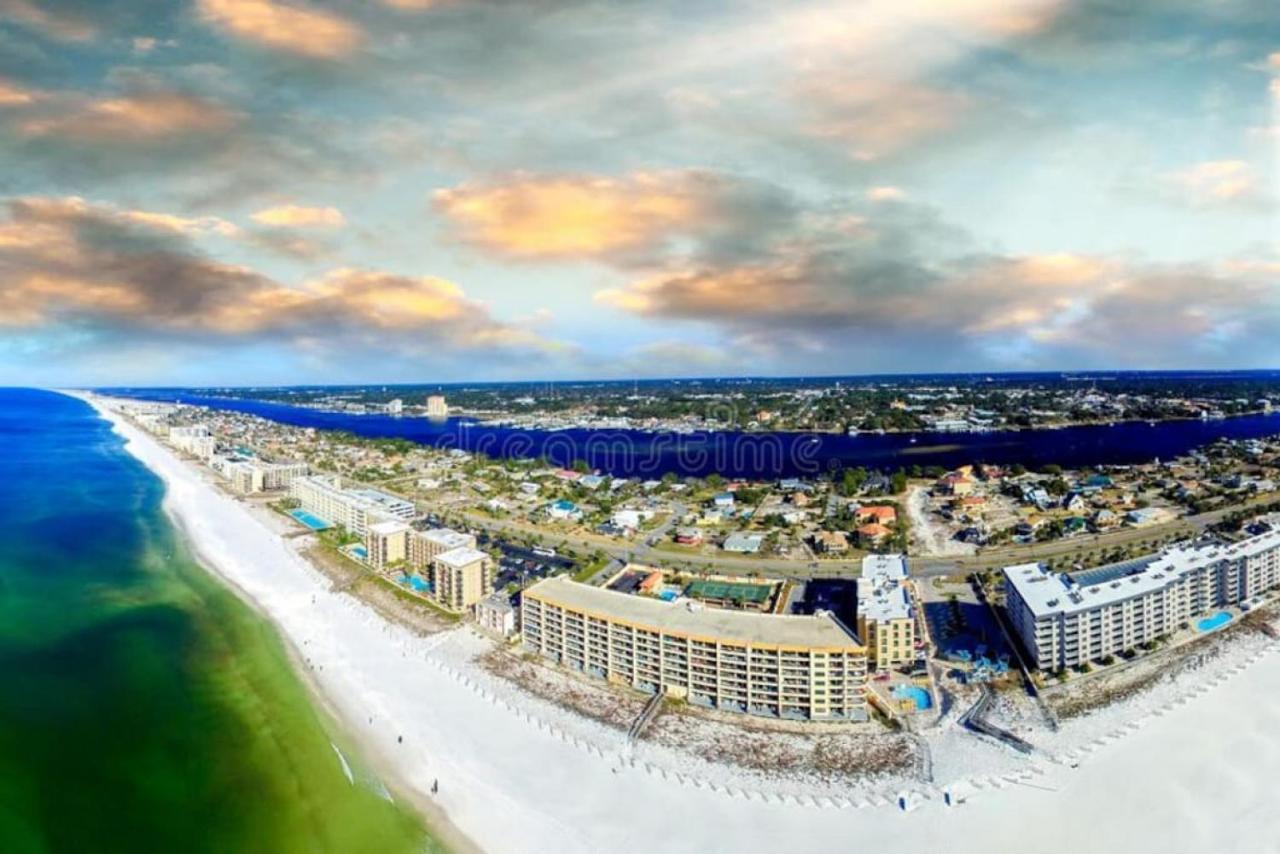Near Fort Walton Beach, Peaceful 5 Bedrooms House エクステリア 写真