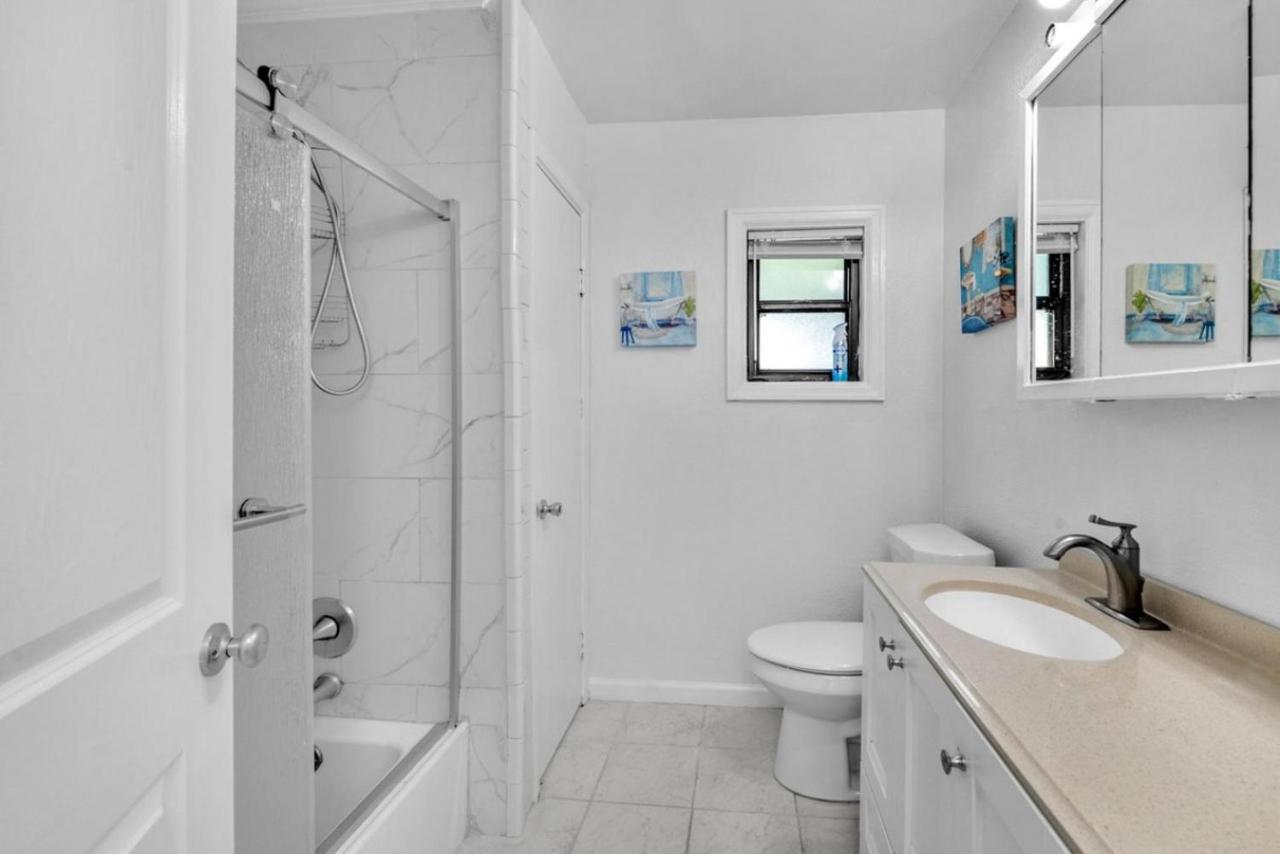 Near Fort Walton Beach, Peaceful 5 Bedrooms House エクステリア 写真