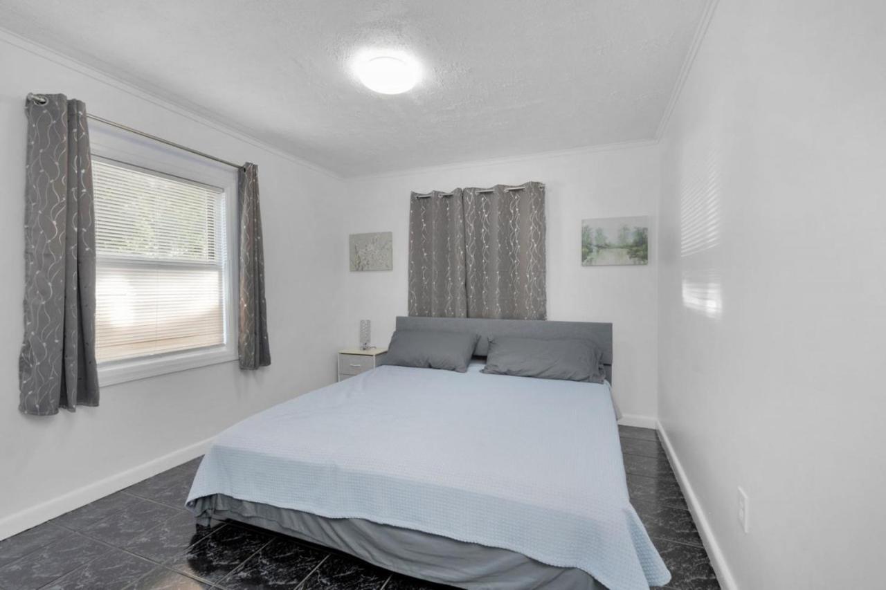 Near Fort Walton Beach, Peaceful 5 Bedrooms House エクステリア 写真